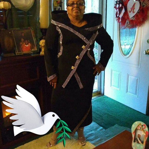 Meet your Posher, Juanita - Picture 1 of 1